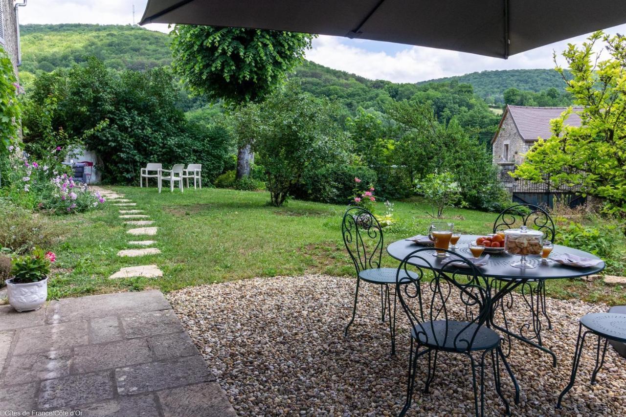 La Bussière-sur-Ouche Chez Sophie Et Benoit Bed & Breakfast エクステリア 写真
